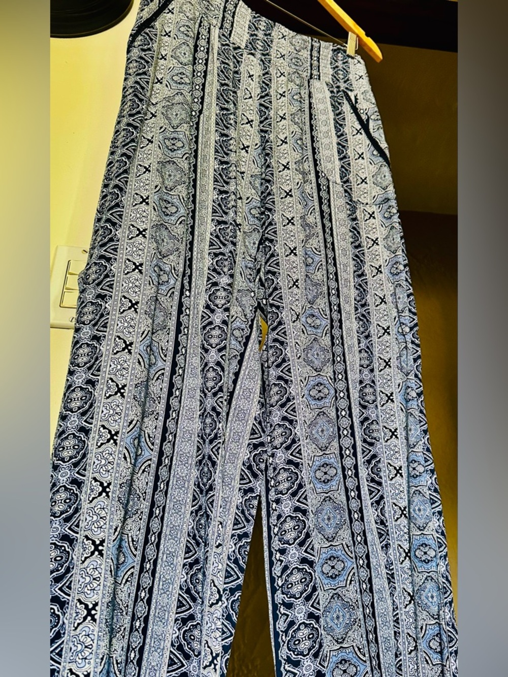 Bohemian Wide Leg Patterned Pants - Navy Blue & Cream
